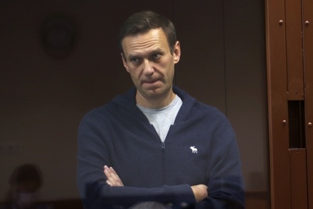 В суде по делу Алексея Навального закончили оглашение показаний потерпевшего ветерана