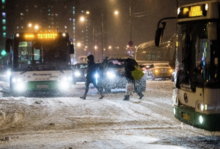 Водитель автобуса сбил трёх человек на юго-востоке Москвы