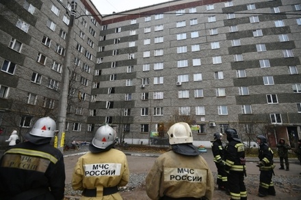 Жителей полуразрушенного дома в Ижевске пустили в свои квартиры