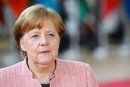Меркель не ждёт «особых результатов» от встречи с Путиным