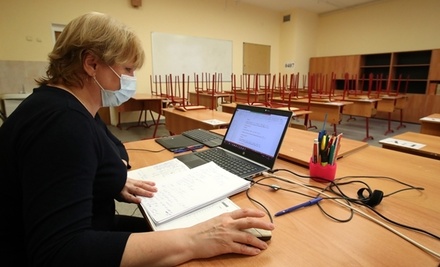 Власти Москвы спрогнозировали средний размер зарплаты столичных учителей