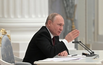 Путин: действия Украины против Крыма проводятся при поддержке зарубежных спецслужб