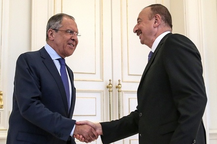 Лавров передал президенту Азербайджана «самые тёплые приветы» от Путина