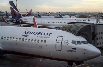 «Аэрофлот» предупредил об отказе перевозить иностранцев без теста на COVID-19