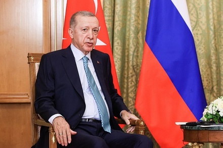 Эрдоган заявил о важности перехода на нацвалюты в отношениях Анкары и Москвы