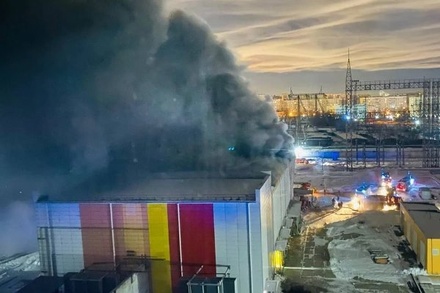 Четыре района Москвы перевели на резервную схему электроснабжения из-за пожара на подстанции