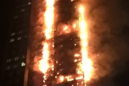 В Лондоне горит 24-этажный жилой дом 