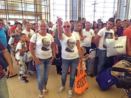 В Шереметьеве сел рейс «Аэрофлота» с эвакуированными из Турции туристами 