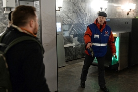 Ликсутов сообщил об усилении полицейских патрулей в метро Москвы