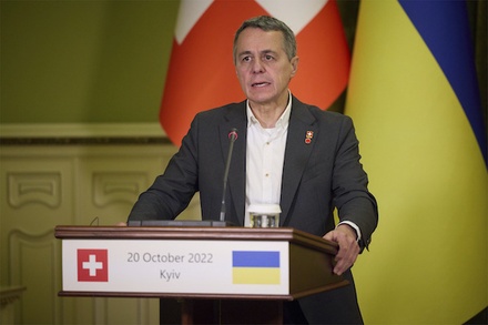 Президент Швейцарии: страна не будет поставлять оружие Киеву