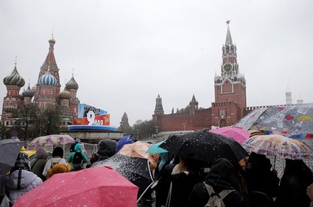 Синоптики не считают экстраординарным снегопад в Москве в начале мая