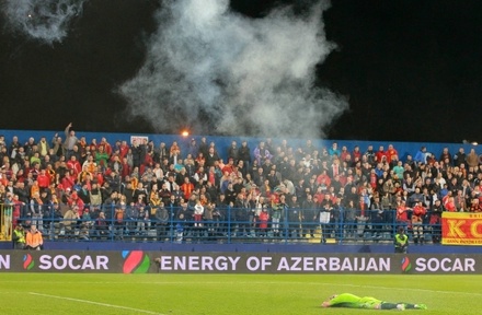 УЕФА начнёт дисциплинарное расследование по игре Черногории и России