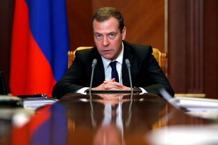 Медведев объявил о планах создать 200 тысяч рабочих мест в моногородах