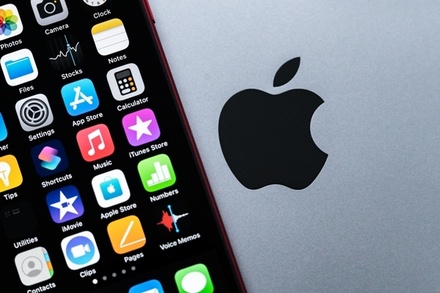Apple не будет продавать в РФ новый iPhone SE