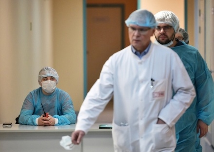 Врачи назвали сроки окончания эпидемии коронавируса в России