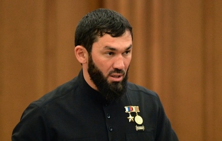Огласку якобы избиения главы Верховного суда Чечни спикером парламента объяснили «советом из Москвы» 