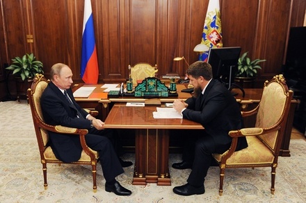 Кадыров обсудил с Путиным публикации об убийствах геев в Чечне