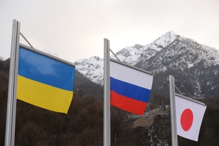 Под санкции Японии попали руководство Крыма, ДНР и ЛНР и Янукович