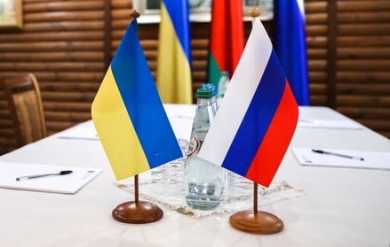 Военкор Сладков оценил вероятность проведения переговоров РФ и Украины