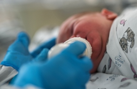 Депутат Буцкая призвала врачей роддомов «не вливать» детские смеси новорождённым