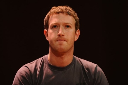 Цукерберг направил на благотворительность $300 млн от продажи акций Facebook