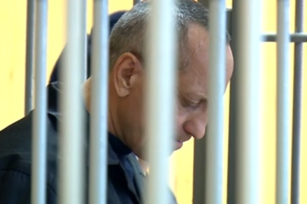 В Ангарске осуждённый за 78 убийств обжаловал лишение милицейского звания