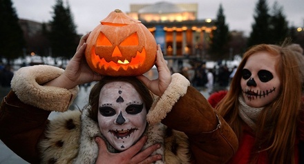 Челябинское министерство образования не будет запрещать Хэллоуин в школах по просьбе РПЦ