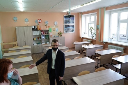 Глава Минпросвещения заявил о готовности российских школ принять всех детей из ДНР и ЛНР