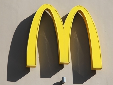 ФАС одобрила ходатайство «Клуб-Отеля» о покупке российского бизнеса «Макдоналдс»