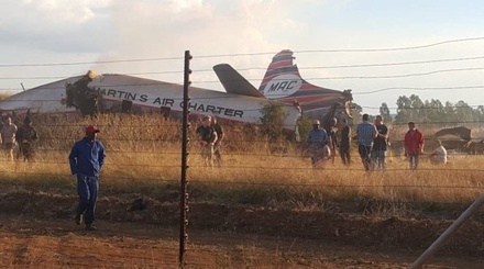 В ЮАР потерпел крушение пассажирский самолёт