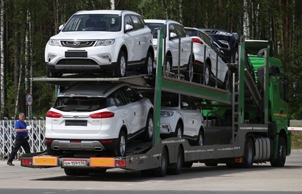 Российские водители отказались пересаживаться на китайские автомобили