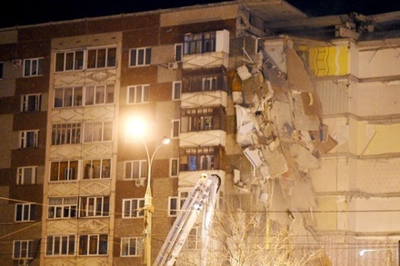 Число жертв обрушения жилого дома в Ижевске выросло до шести
