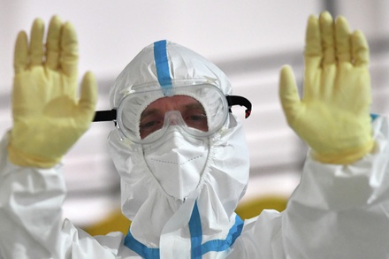 Вирусолог: разговоры о четвёртой волне коронавируса в России безосновательны