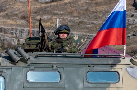Совфед одобрил использование российских миротворцев в Карабахе