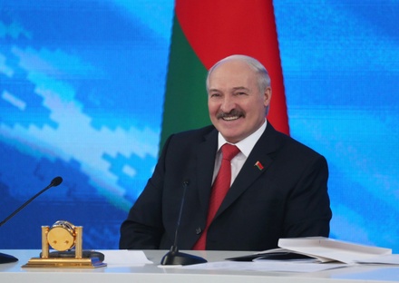 Белоруссия получила кредит от России на 700 млн долларов