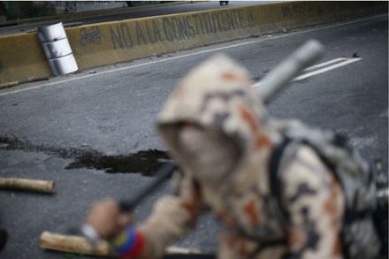 В Венесуэле застрелили двух оппозиционеров