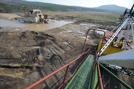 Москва утвердила условия для китайских инвестиций в добычу золота в Забайкалье