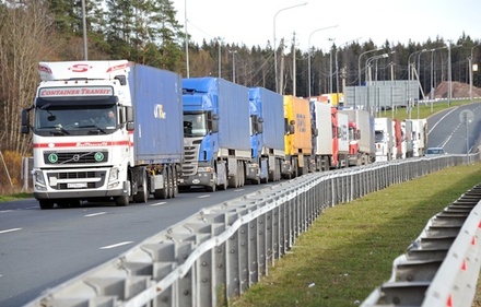Дальнобойщики проведут акцию против взимания платы за проезд грузовиков