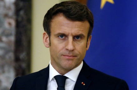 Президент Франции отреагировал на высказывания Байдена в адрес Путина