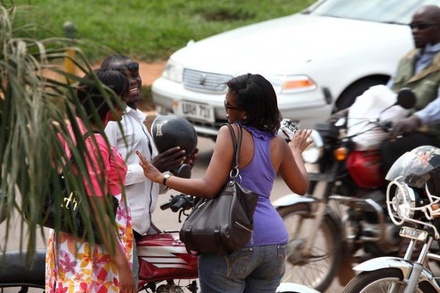 Власти Уганды решили сделать пышнотелых женщин туристическим брендом страны