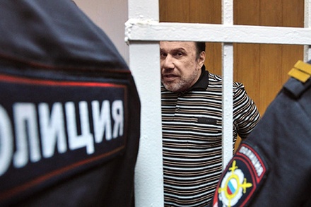 Басманный суд арестовал бизнесмена Виктора Батурина