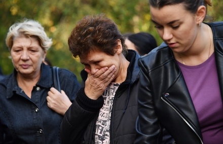 Семьи погибших в колледже в Керчи получат по миллиону рублей