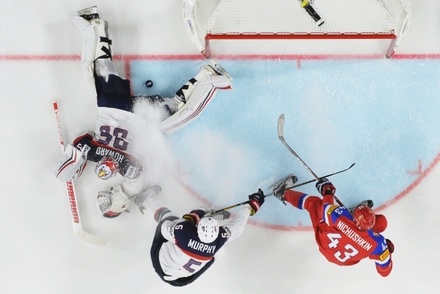 США догнали Россию в матче группового этапа на чемпионате мира по хоккею