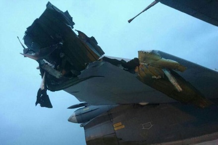 В интернете опубликованы снимки повреждённого в Сирии российского самолёта