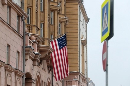 В посольстве США опровергли присутствие своих дипломатов на суде по делу Навального
