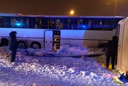 Пять человек пострадали  ДТП с участием автобуса в Подмосковье