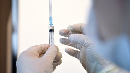 ФМБА подало заявку на регистрацию вакцины против коронавируса