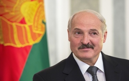 Александр Лукашенко поблагодарил белорусов за разгрузку складов