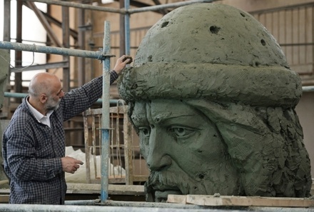 Скульптор готов изменить высоту памятника князю Владимиру по просьбе ЮНЕСКО
