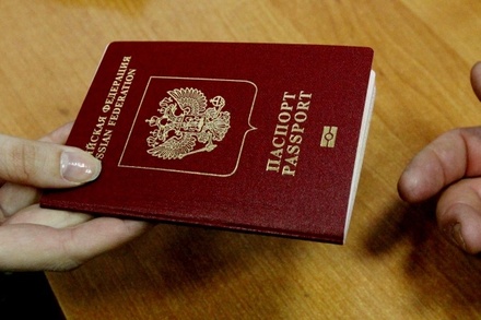 Первые граждане России прибыли в Армению по внутренним паспортам